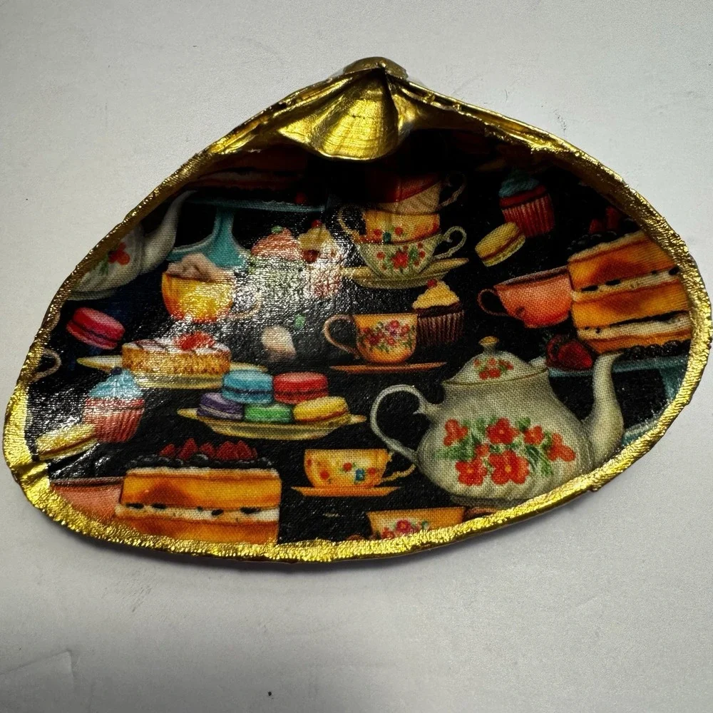 Decoupage Clam Shell Trinket Dish‎ Tea Time